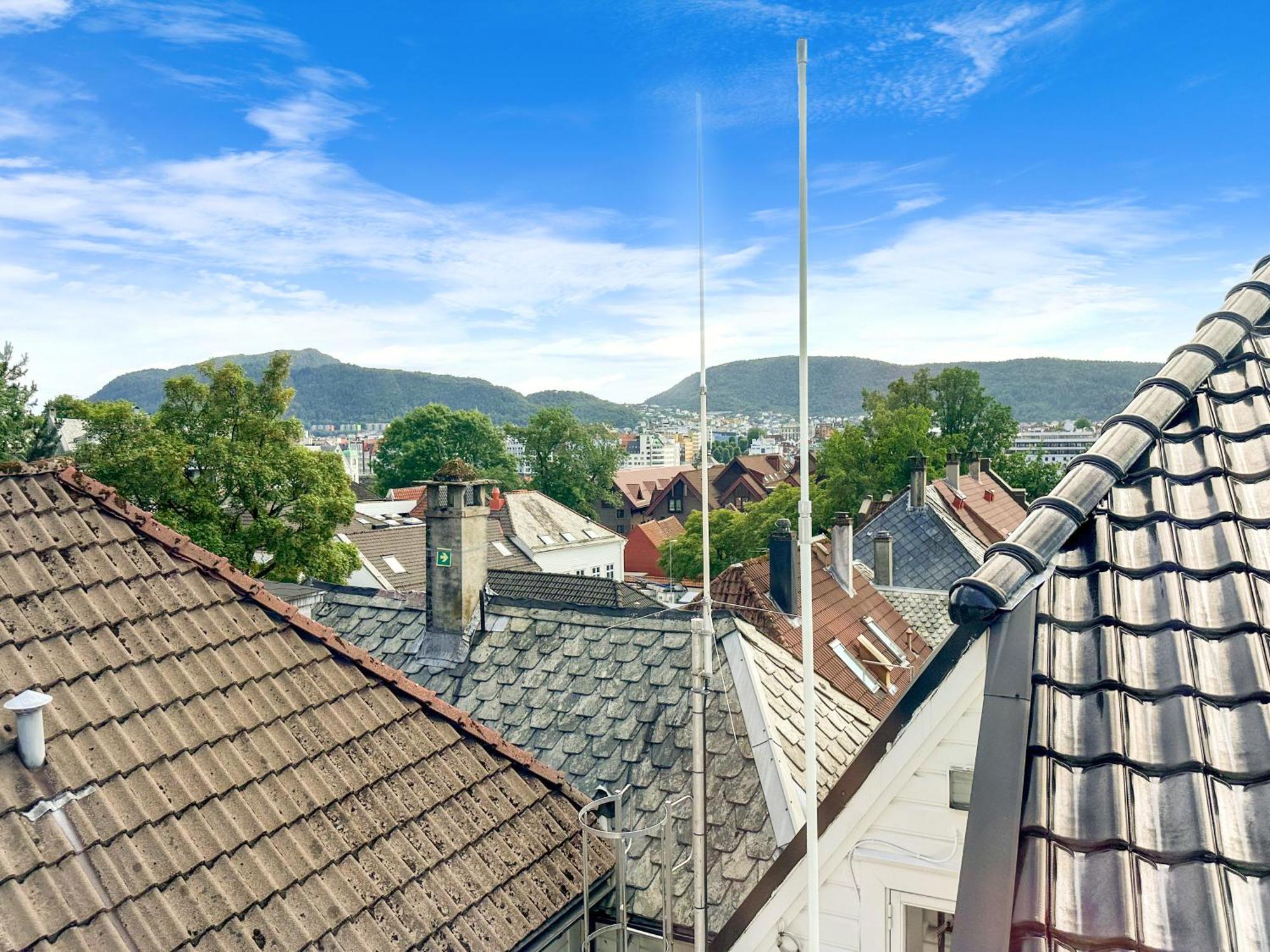 Apartament View To Bryggen - Renovated Dec 24 - Historic Cobblestone Street Bergen Zewnętrze zdjęcie